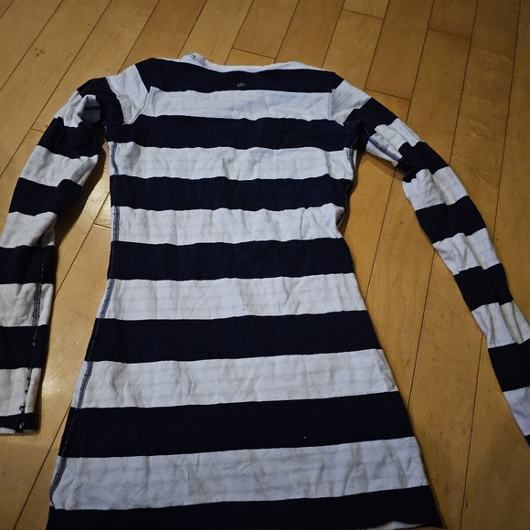 Lululemon cabin long sleeve ii - Picture 2 of 6